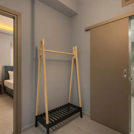 Casa Amarillo - Halepa