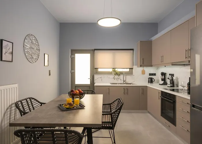 Casa Amarillo - Halepa 하니아