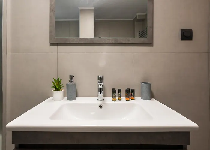 Casa Amarillo - Halepa