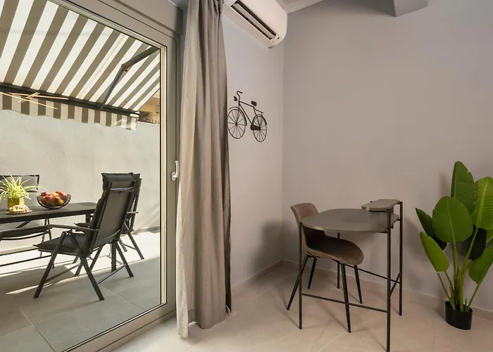 Casa Amarillo - Halepa 하니아