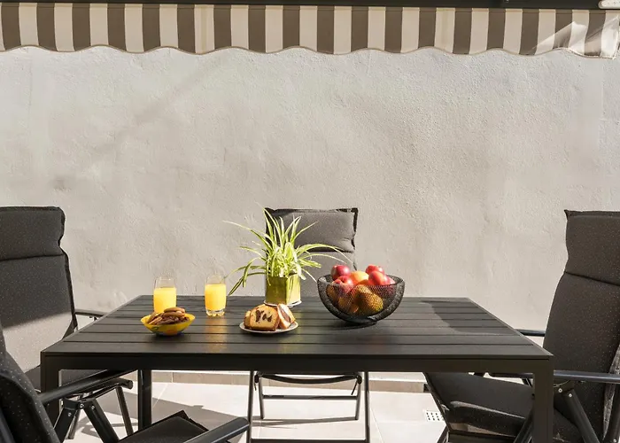 Casa Amarillo - Halepa * 하니아